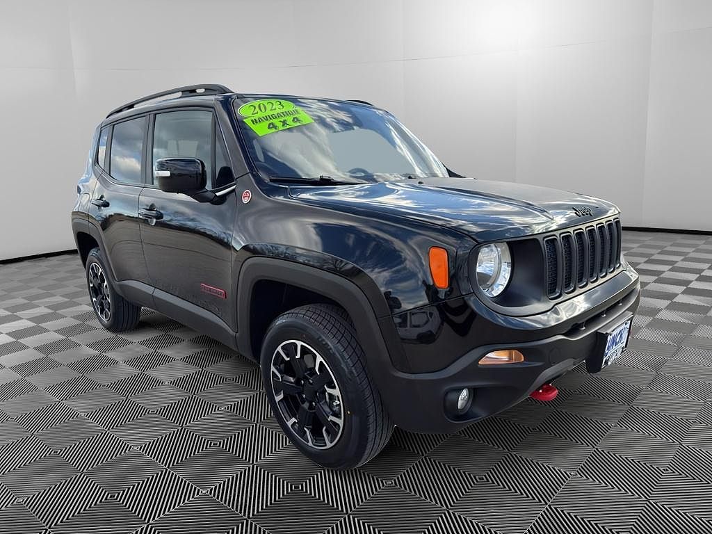 2023 Jeep Renegade Trailhawk