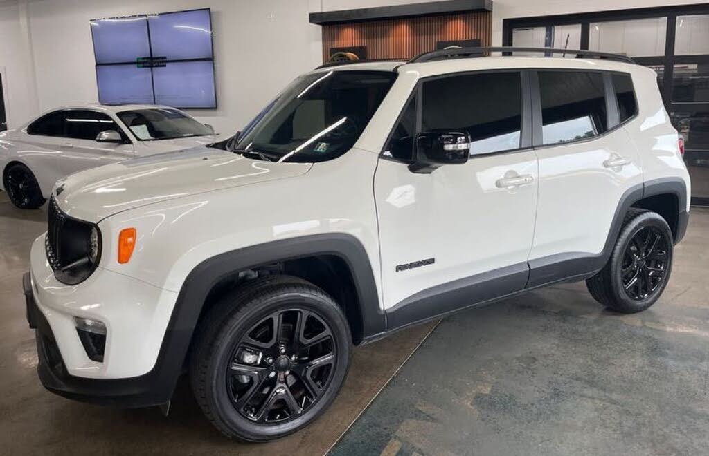 2023 Jeep Renegade Altitude