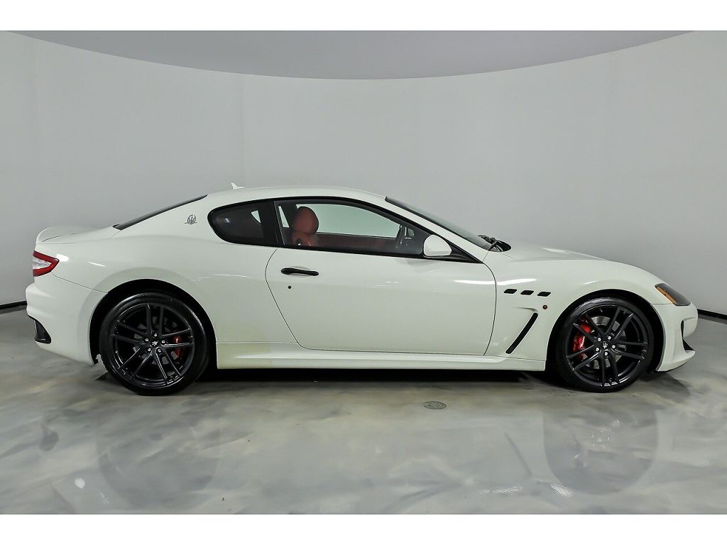 2012 Maserati GranTurismo MC