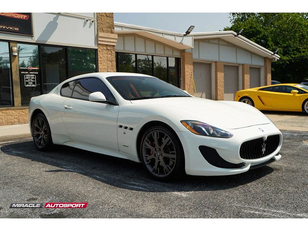 2017 Maserati GranTurismo MC