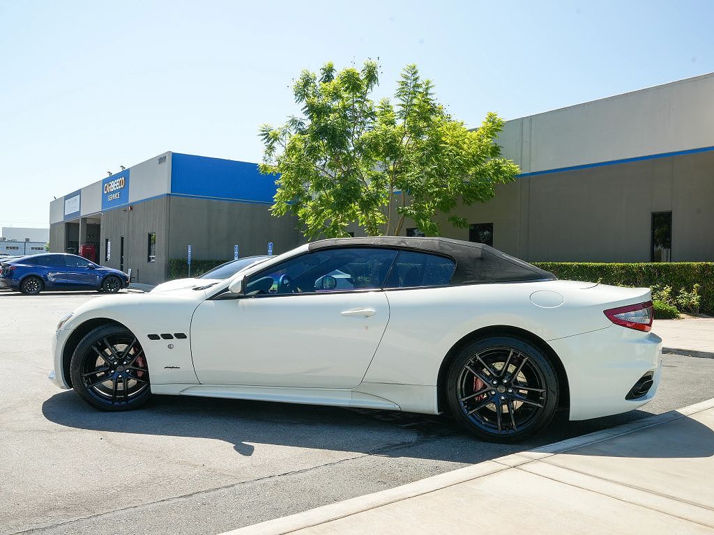2018 Maserati GranTurismo Convertible Sport