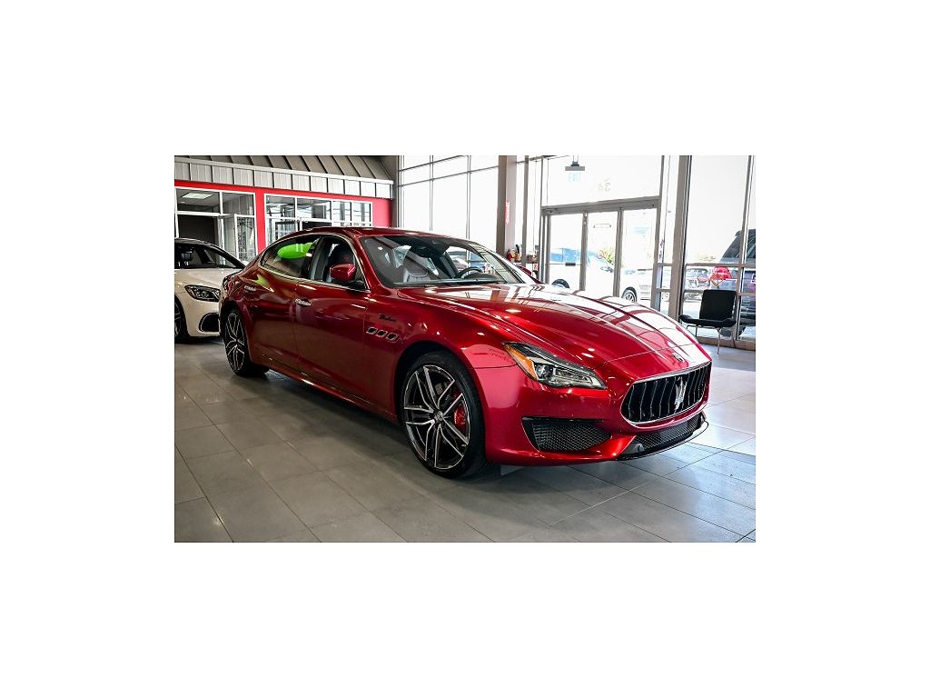 2024 Maserati Quattroporte Modena Ultima Q4