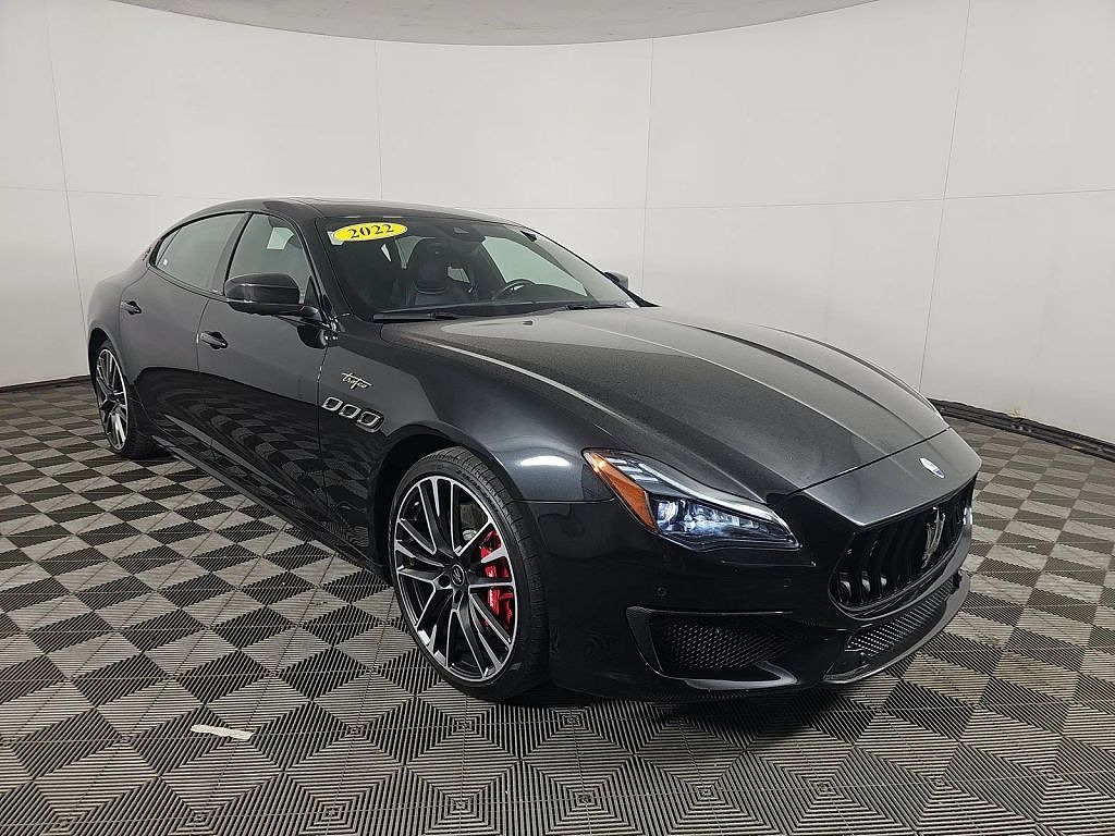 2022 Maserati Quattroporte Trofeo