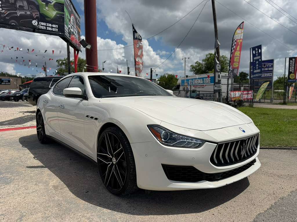2018 Maserati Ghibli