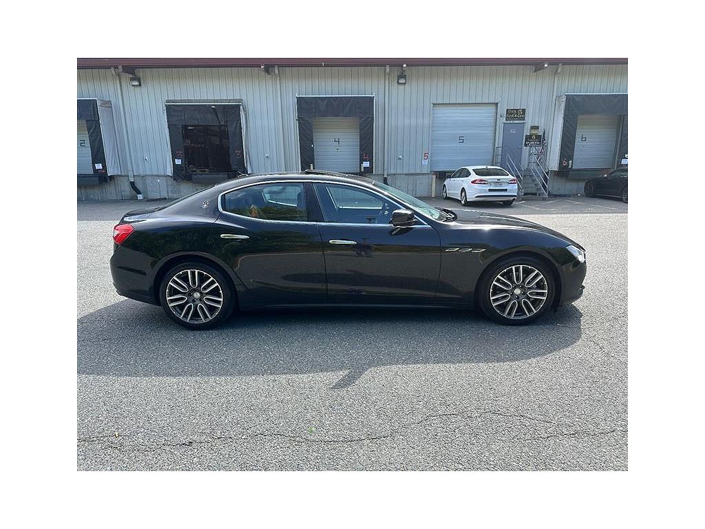 2016 Maserati Ghibli