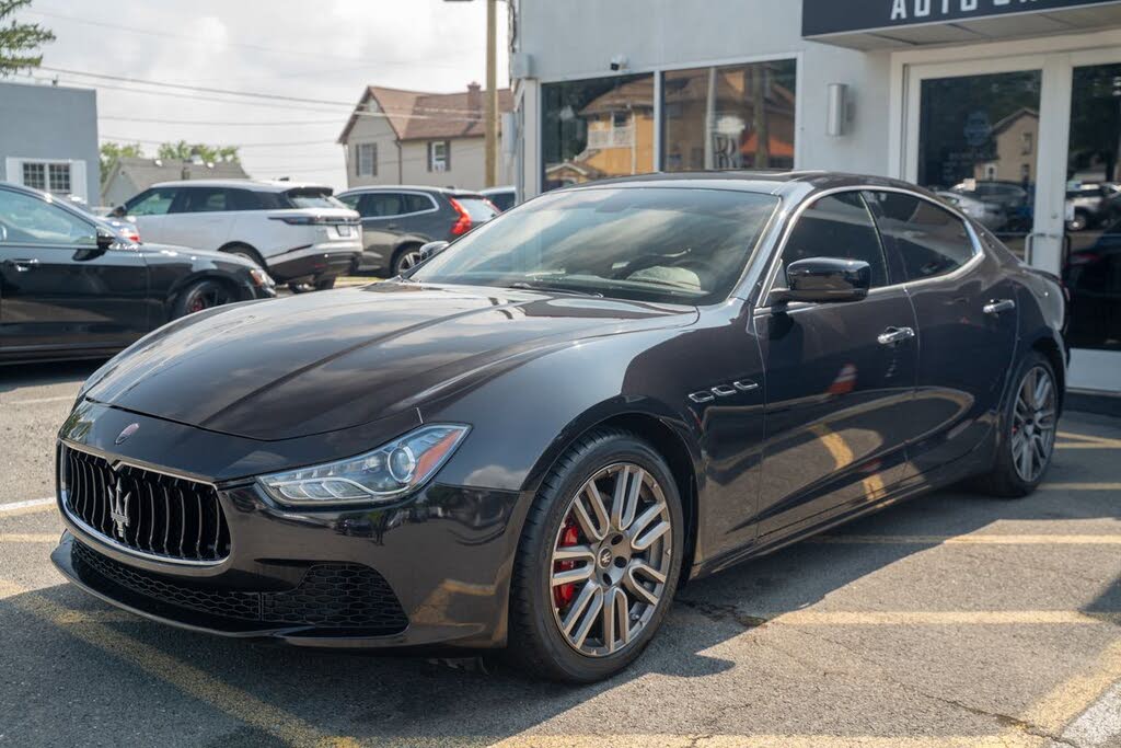 2016 Maserati Ghibli