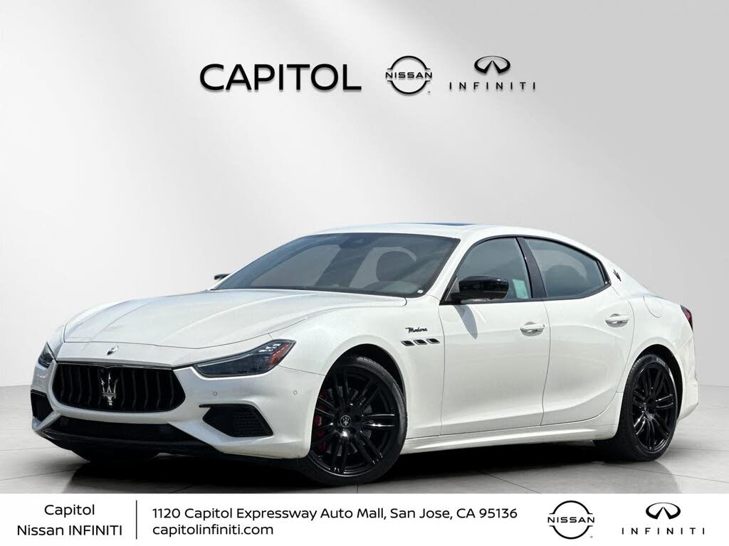 2022 Maserati Ghibli Modena listing photo