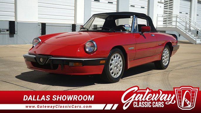 1986 Alfa Romeo Spider Veloce
