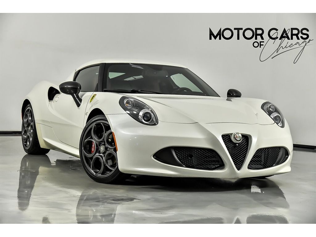 Vehicle Image 2 of 51 for 2015 Alfa Romeo 4C