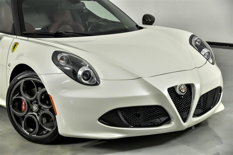 Vehicle Image 3 of 51 for 2015 Alfa Romeo 4C