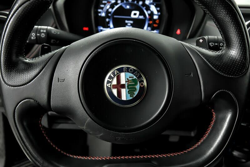 Vehicle Image 30 of 51 for 2015 Alfa Romeo 4C