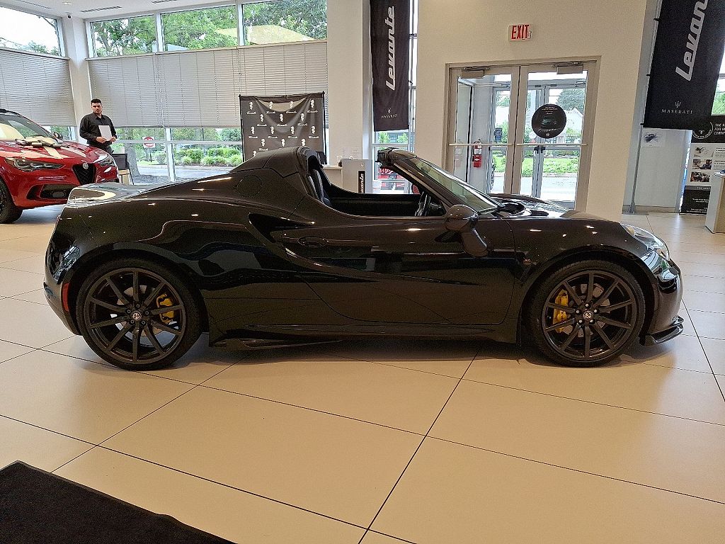 2018 Alfa Romeo 4C Spider