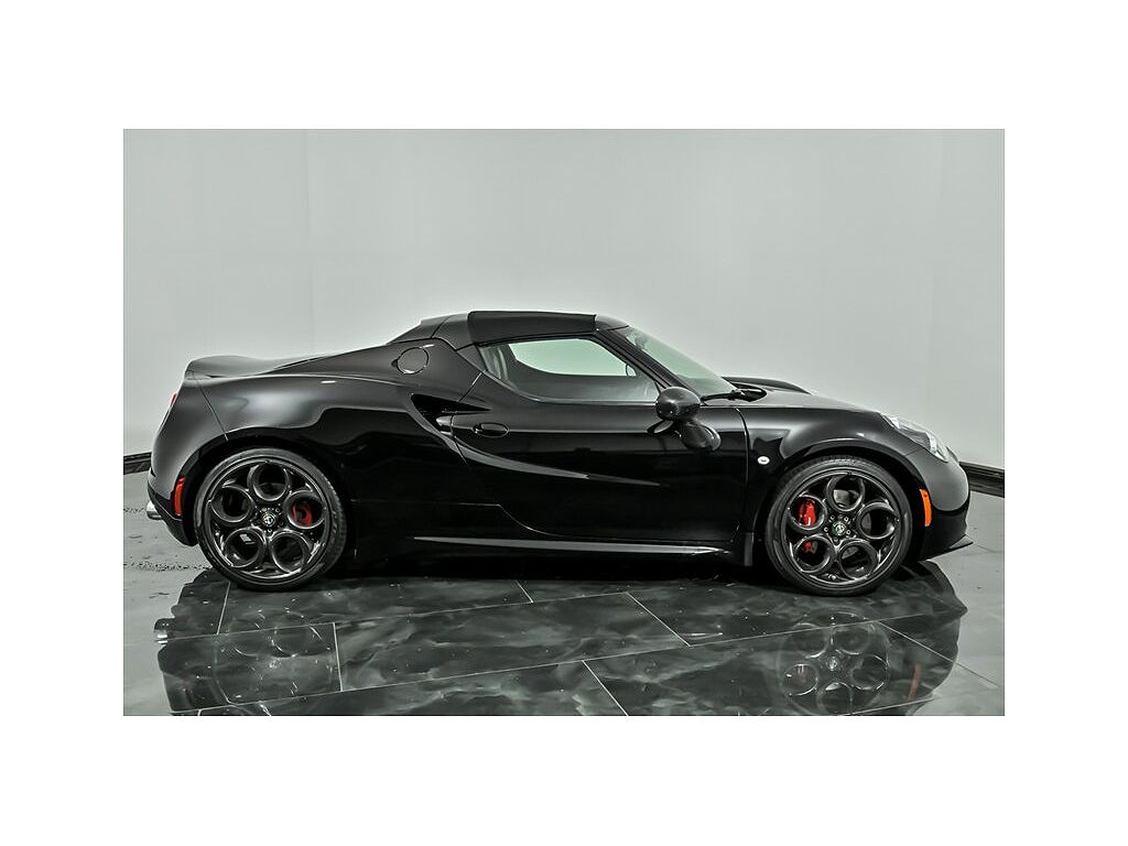 2016 Alfa Romeo 4C Spider