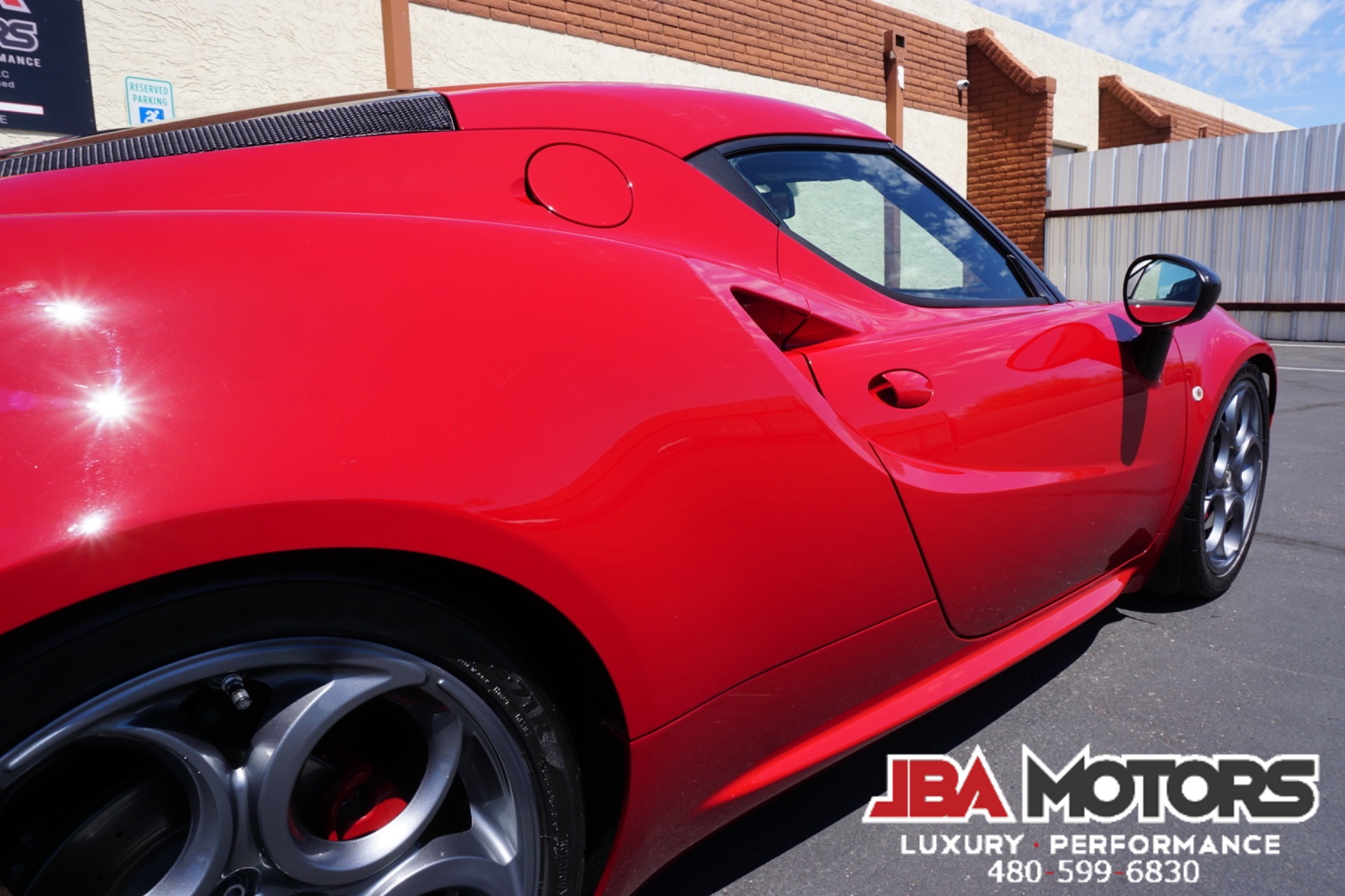 2015 Alfa Romeo 4C - 105