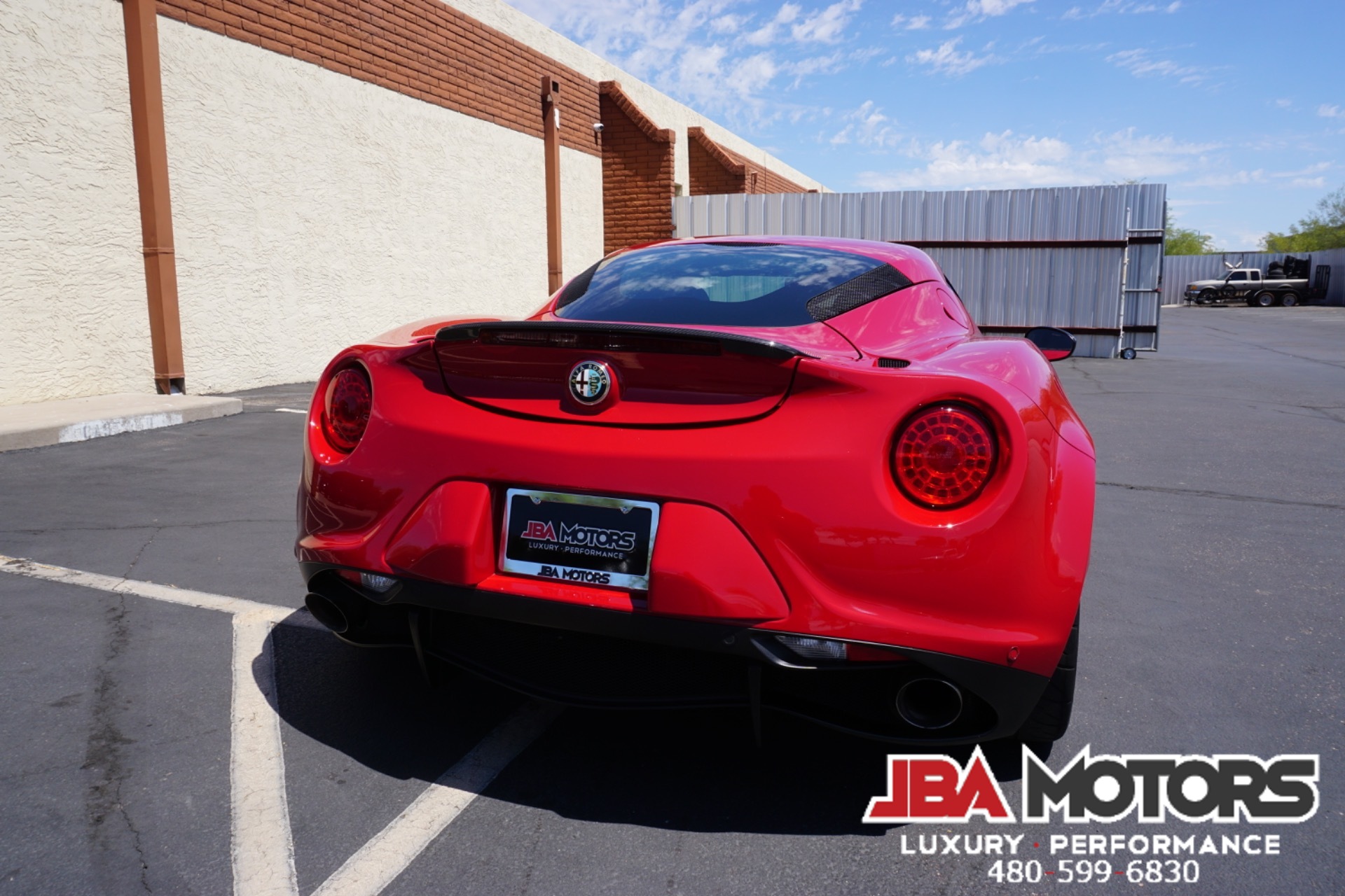 Vehicle Image 109 of 164 for 2015 Alfa Romeo 4C