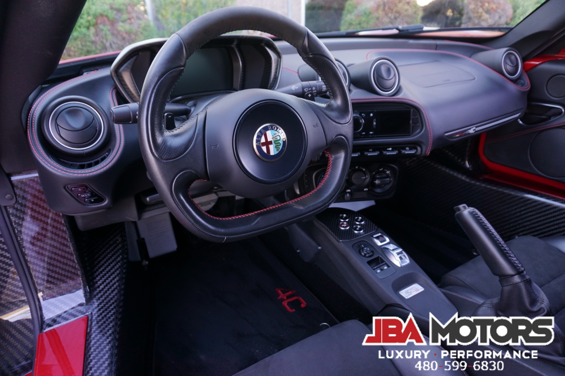 Vehicle Image 115 of 164 for 2015 Alfa Romeo 4C