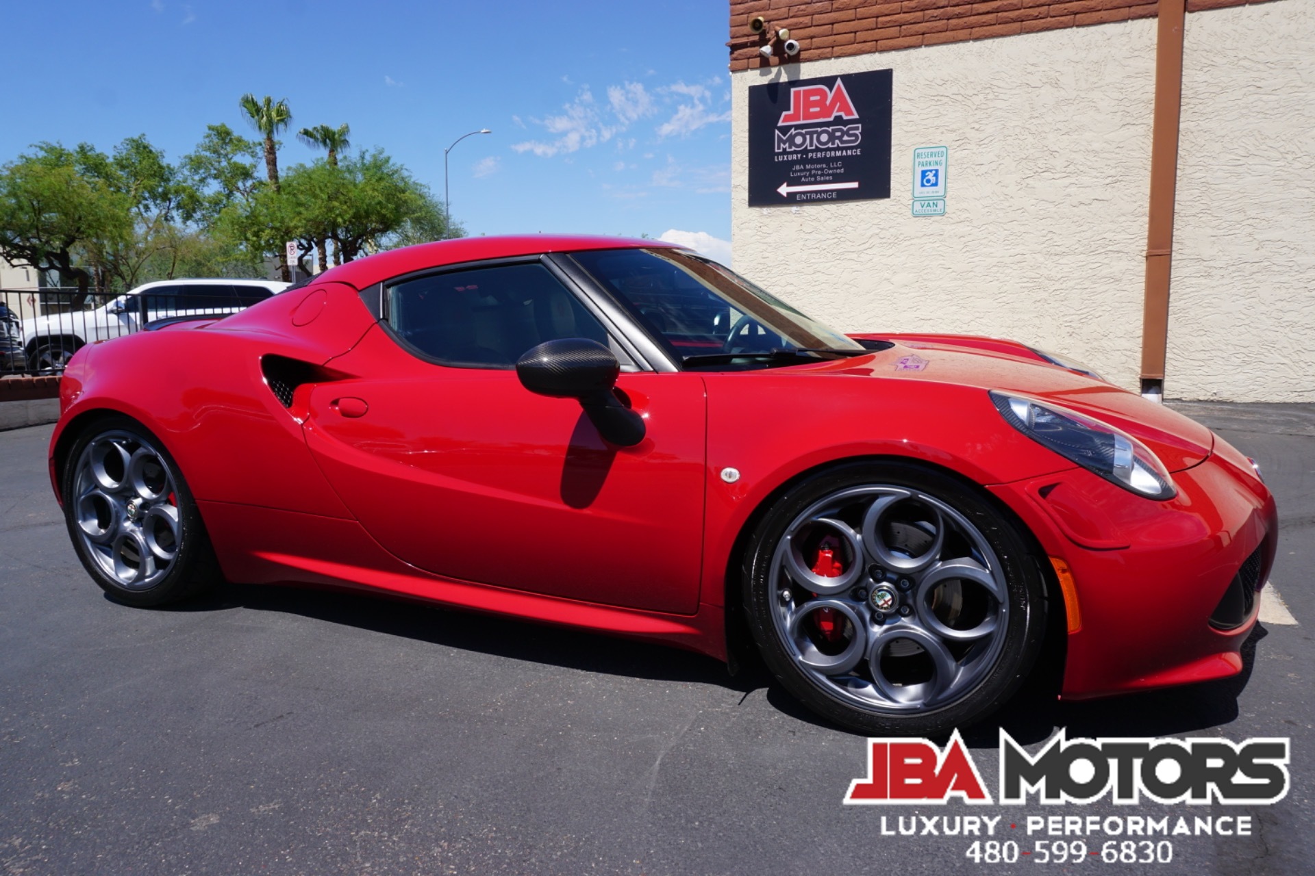 Vehicle Image 3 of 164 for 2015 Alfa Romeo 4C