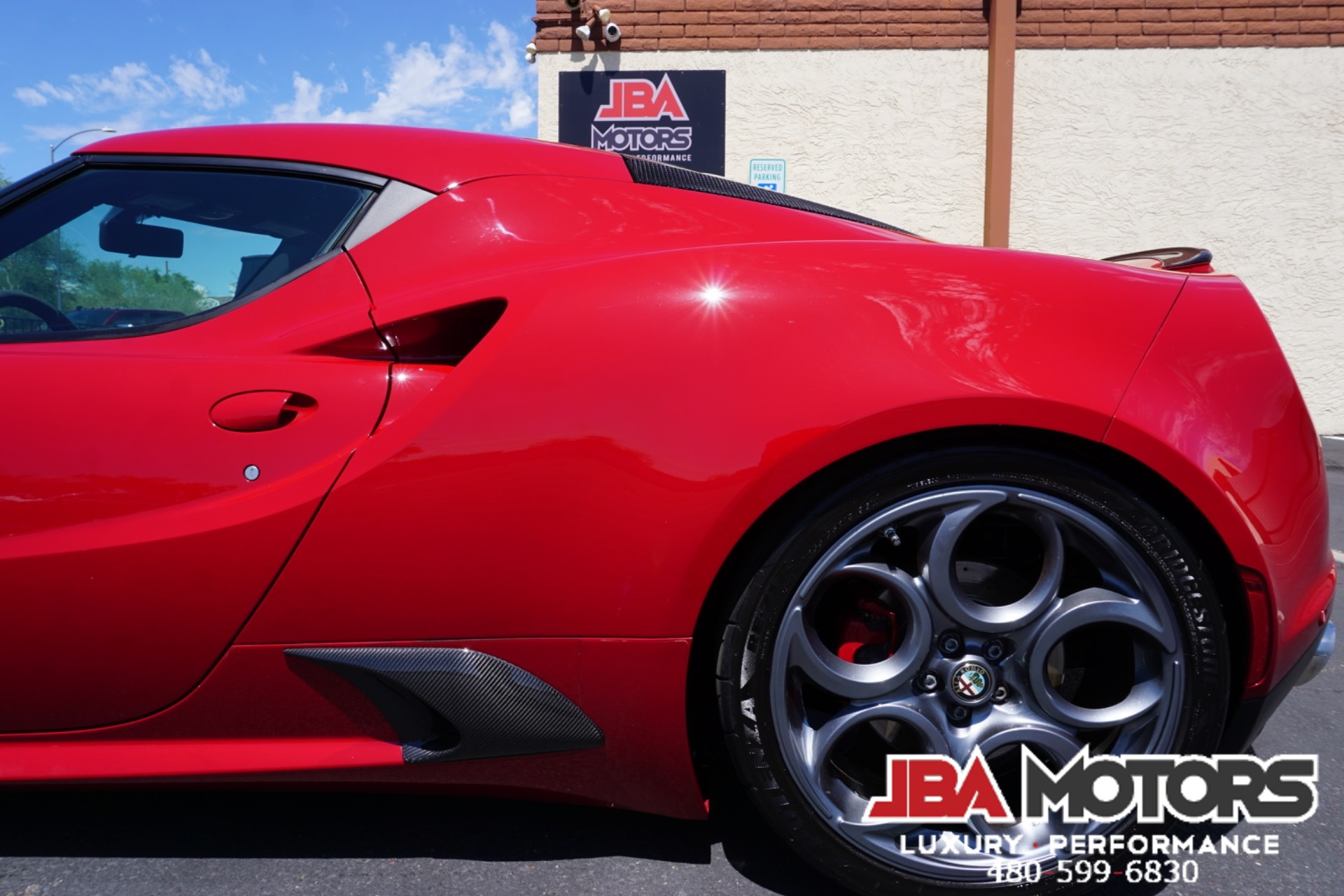 Vehicle Image 73 of 164 for 2015 Alfa Romeo 4C