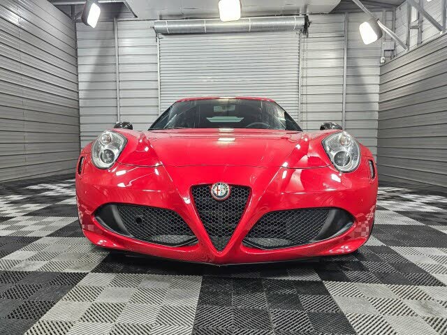 2015 Alfa Romeo 4C - 2