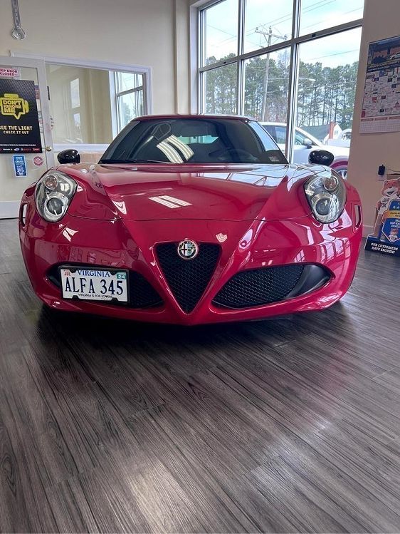 Vehicle Image 43 of 45 for 2015 Alfa Romeo 4C