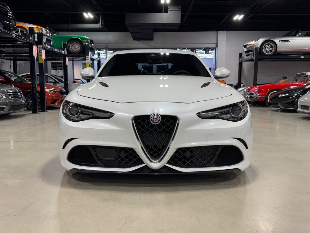 2018 Alfa Romeo Giulia - 10