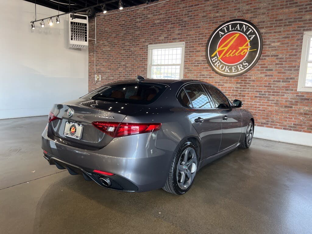 2018 Alfa Romeo Giulia - 15