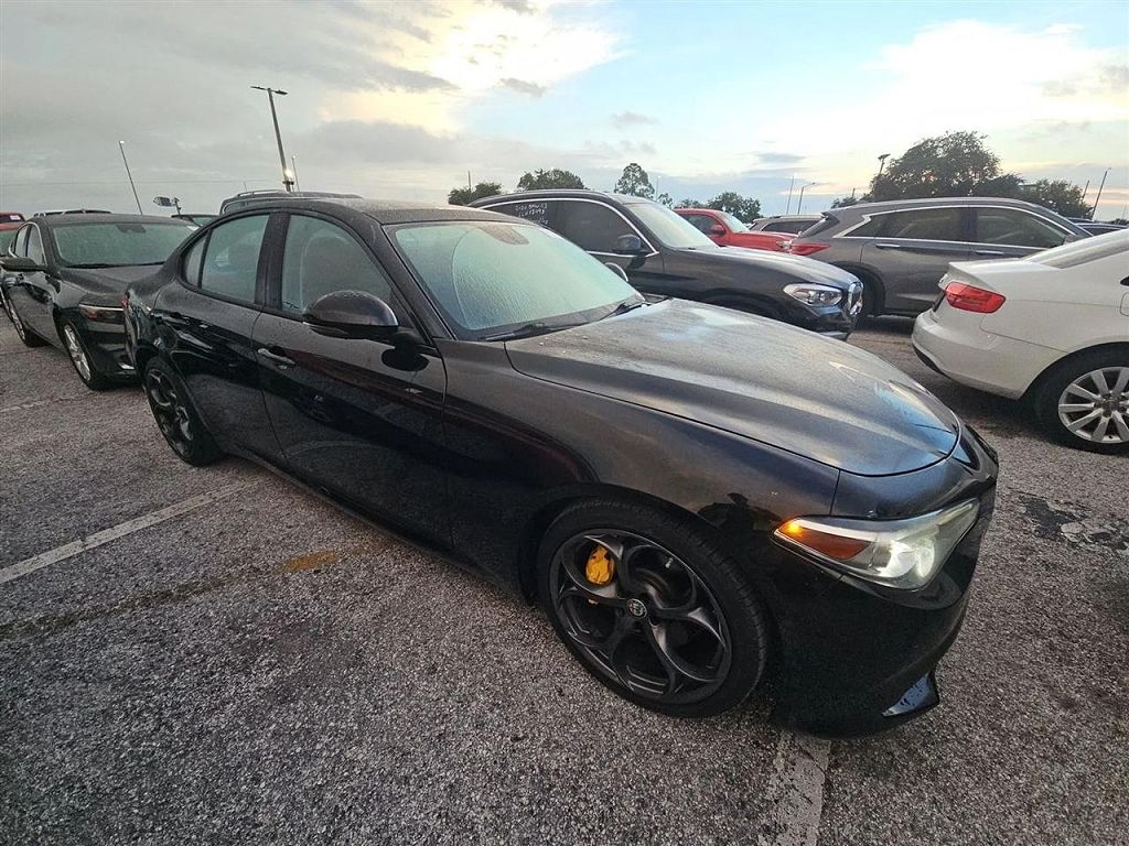 2017 Alfa Romeo Giulia Ti