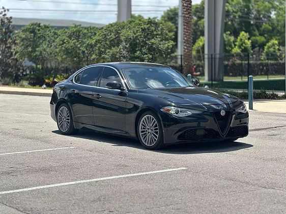 2017 Alfa Romeo Giulia - 2