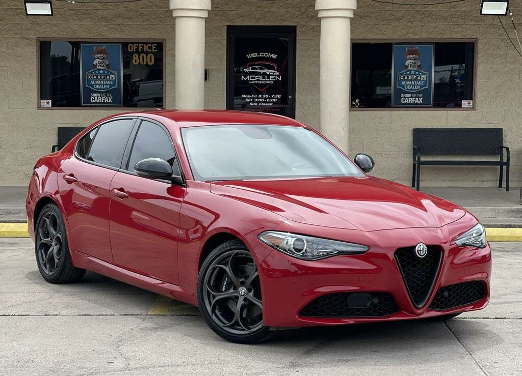 2018 Alfa Romeo Giulia Sport