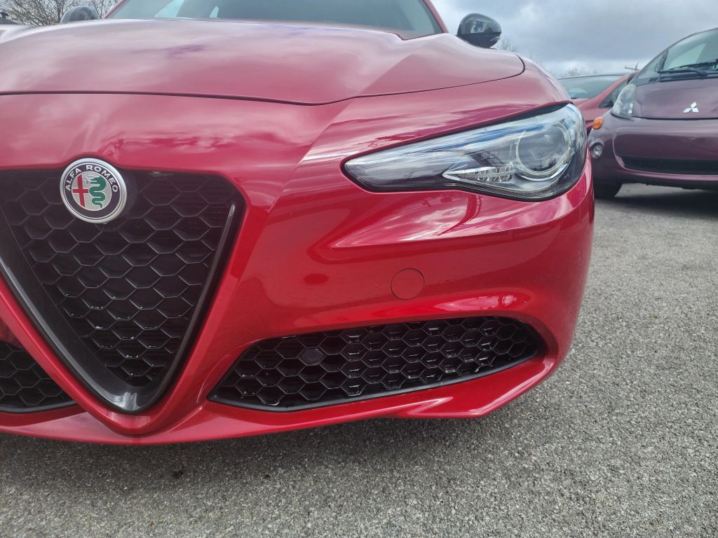 2018 Alfa Romeo Giulia - 9