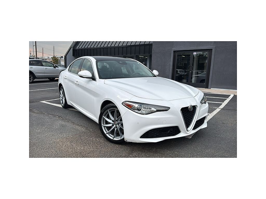 2018 Alfa Romeo Giulia AWD