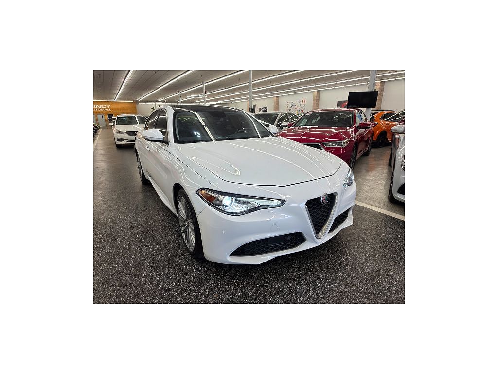 2017 Alfa Romeo Giulia Ti