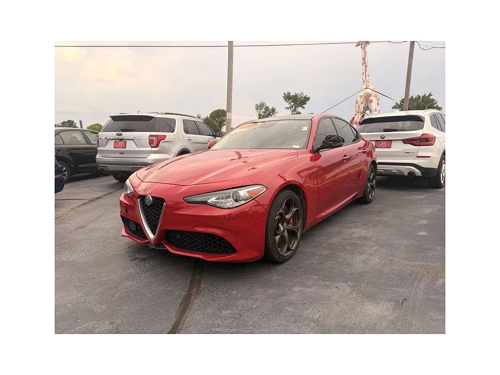 2018 Alfa Romeo Giulia Ti Lusso