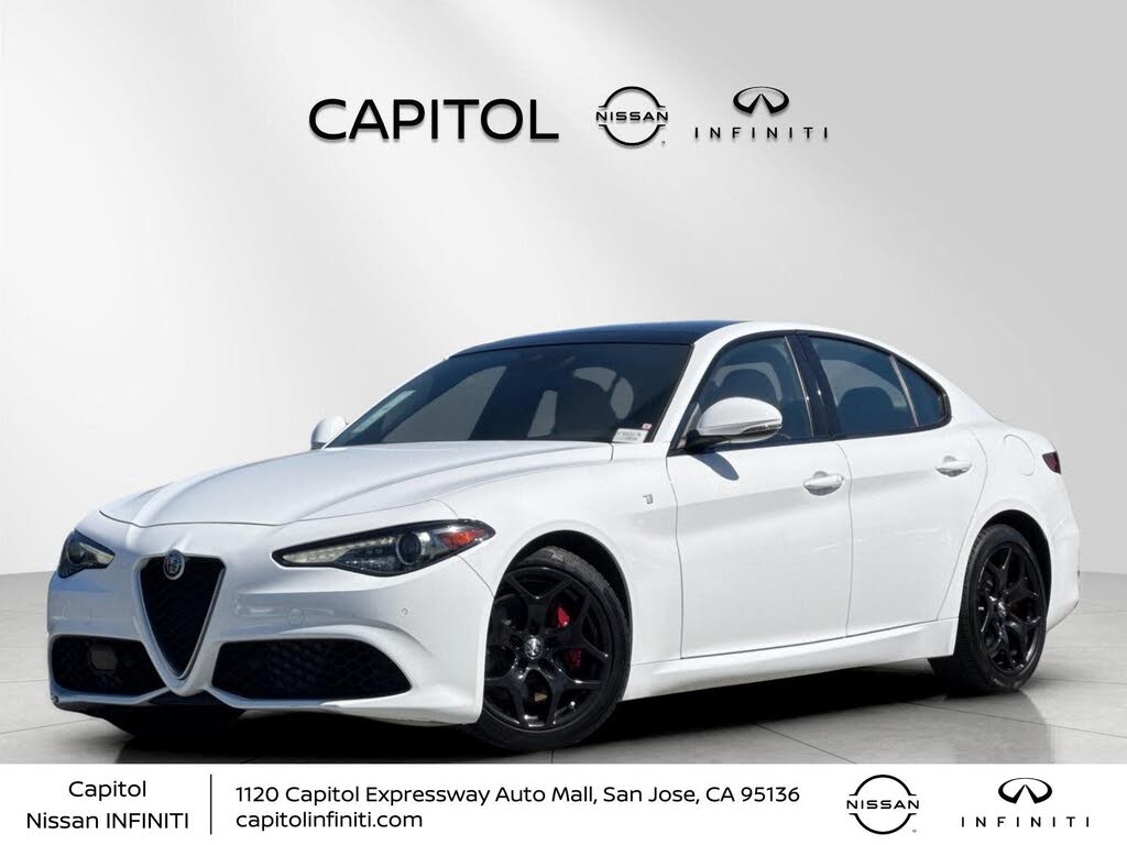 2022 Alfa Romeo Giulia Veloce