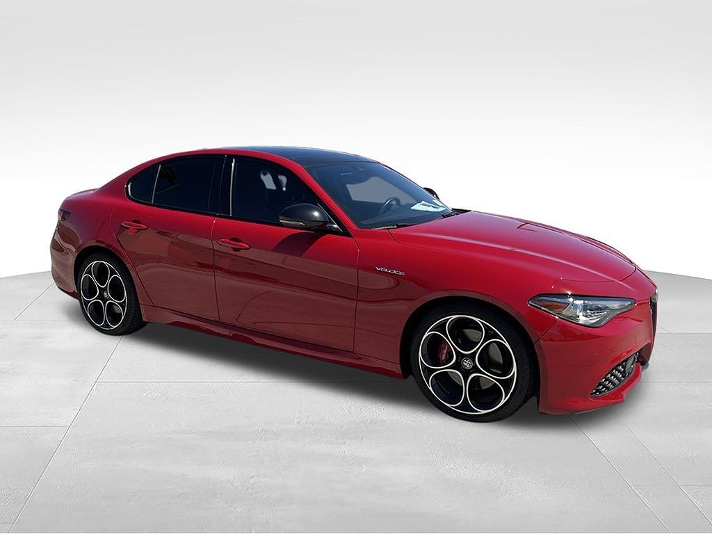 2023 Alfa Romeo Giulia Veloce