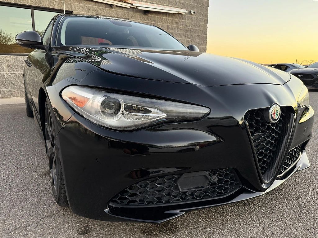 2019 Alfa Romeo Giulia Ti Sport Carbon