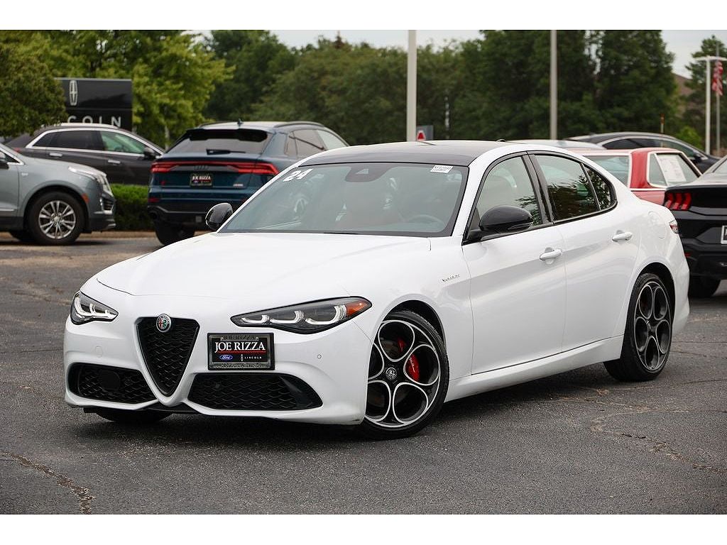 2024 Alfa Romeo Giulia Veloce