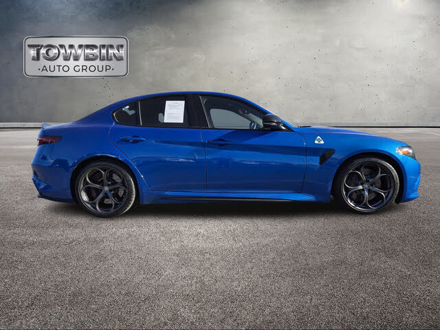 2022 Alfa Romeo Giulia - 3