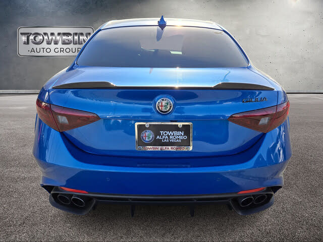 2022 Alfa Romeo Giulia - 5
