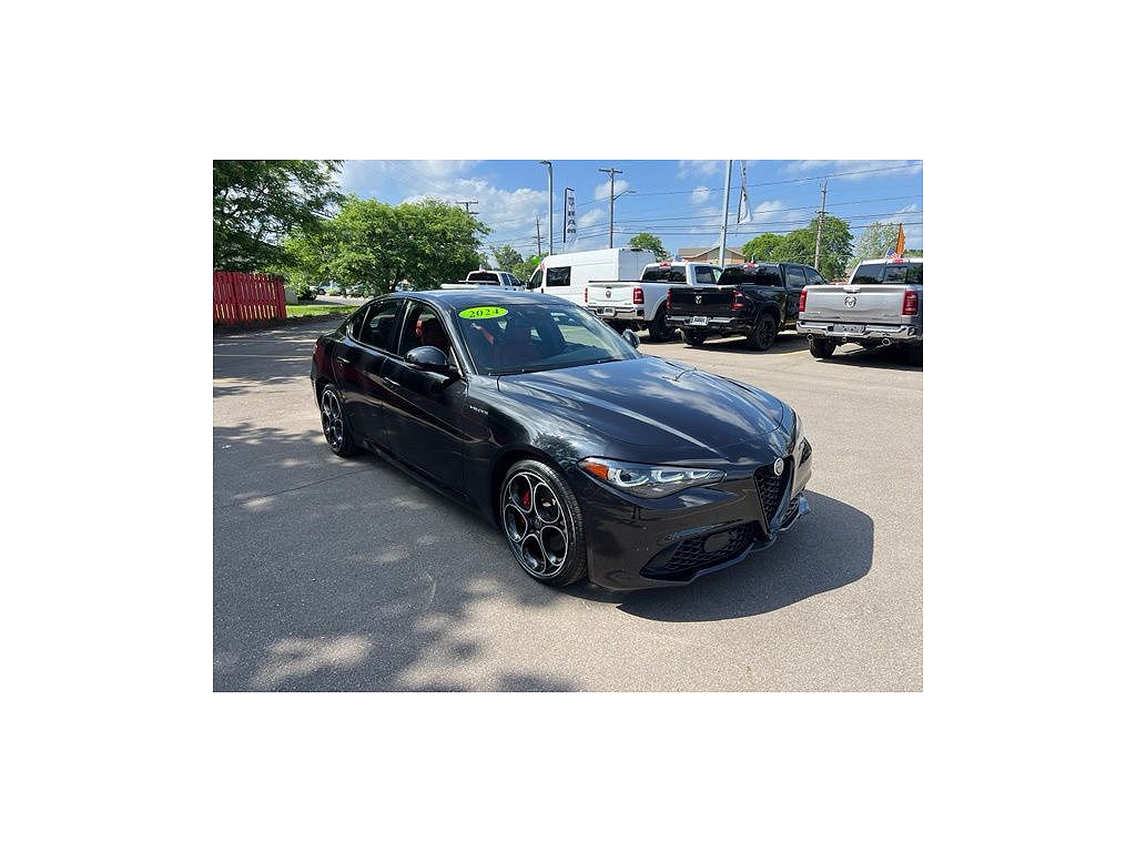 2024 Alfa Romeo Giulia Veloce