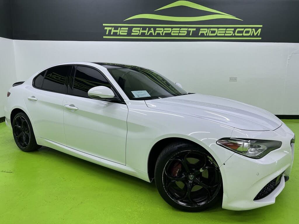 2020 Alfa Romeo Giulia Ti Sport Carbon