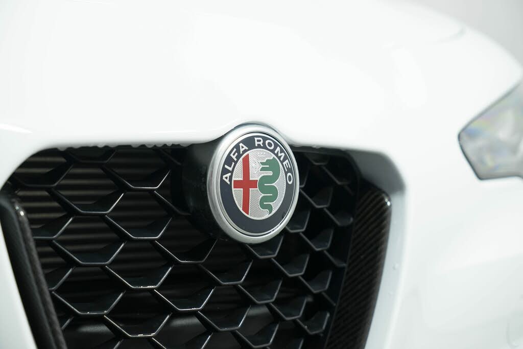 2023 Alfa Romeo Giulia - 13