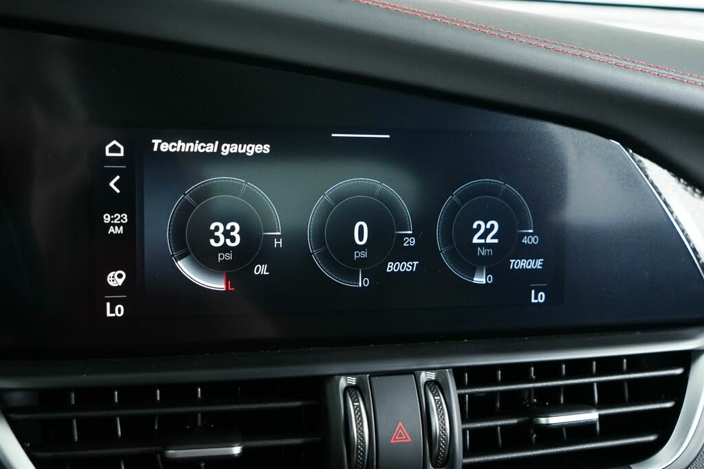 Vehicle Image 38 of 52 for 2023 Alfa Romeo Giulia