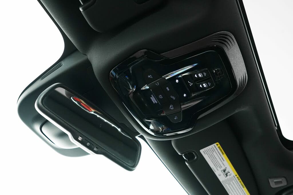 Vehicle Image 41 of 52 for 2023 Alfa Romeo Giulia