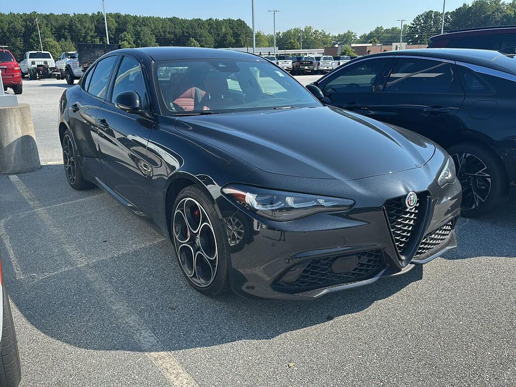 2024 Alfa Romeo Giulia Veloce