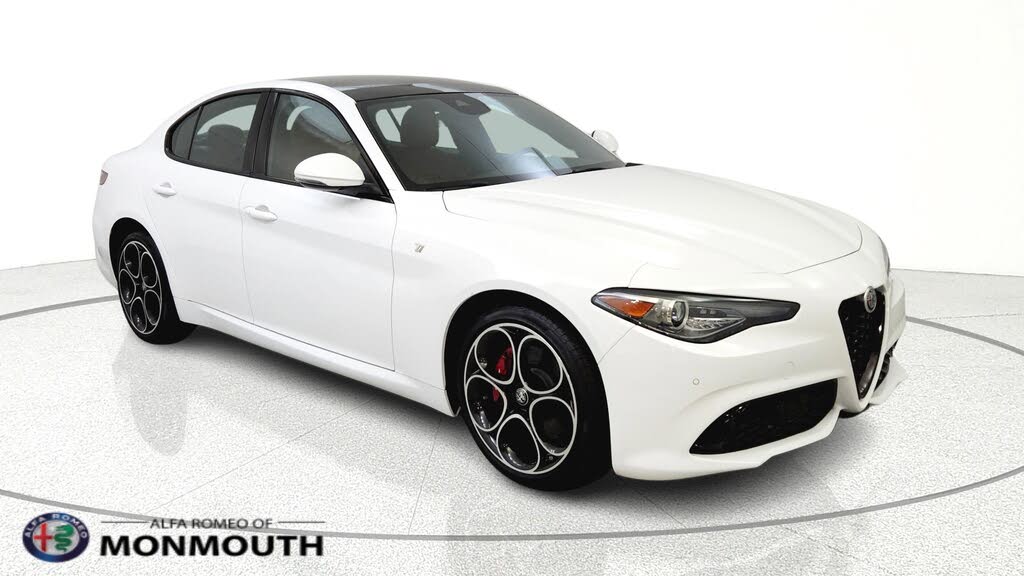 2023 Alfa Romeo Giulia Veloce