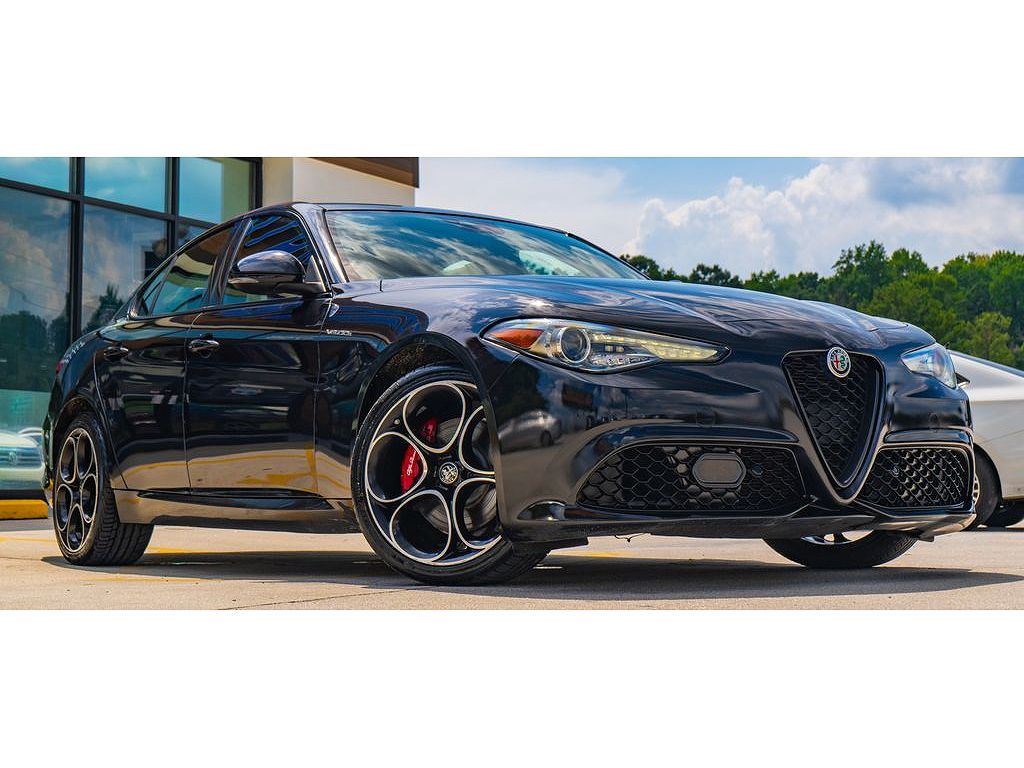 2023 Alfa Romeo Giulia Veloce