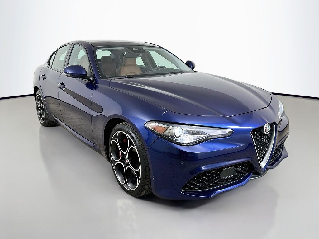 2019 Alfa Romeo Giulia Ti Sport Carbon