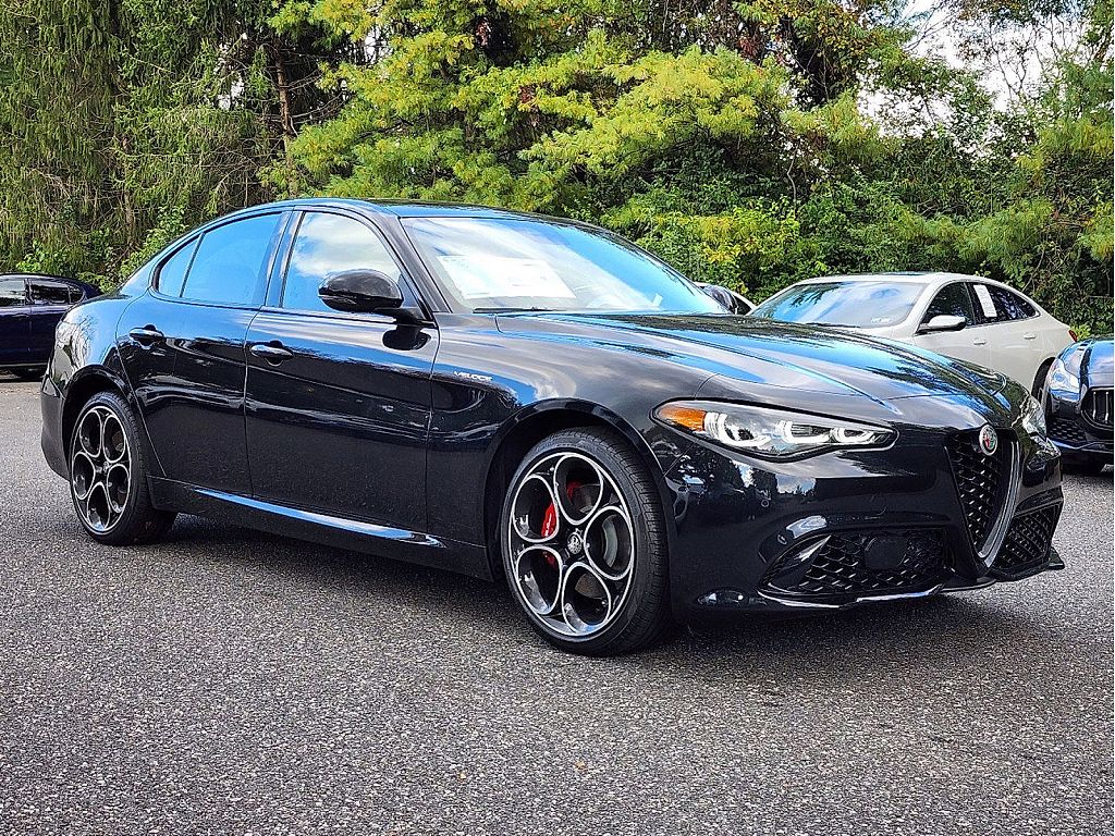 2024 Alfa Romeo Giulia Veloce