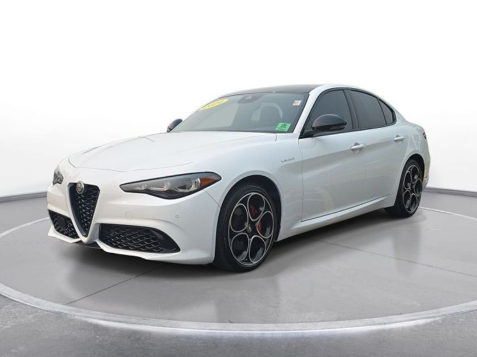 2024 Alfa Romeo Giulia Veloce